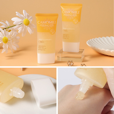 LAIKOU DEEP CLEANSING莱蔻洋甘菊角质啫喱清洁毛孔磨砂膏角质素