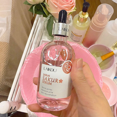 莱蔻樱花精华液海外版