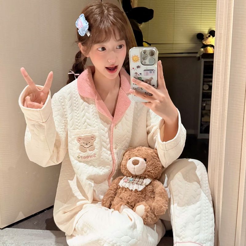睡衣女款春秋季可爱卡通空气棉夹睡衣/家居服套装