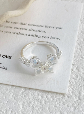 轻奢蝴蝶锆石戒指立体花朵女小巧甜美小清新开口简约小众设计手饰