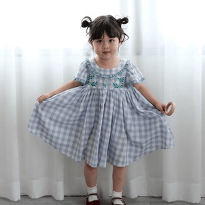 24夏童装 木耳边小飞袖花朵刺绣短袖连衣裙可爱新款儿童 mes kids