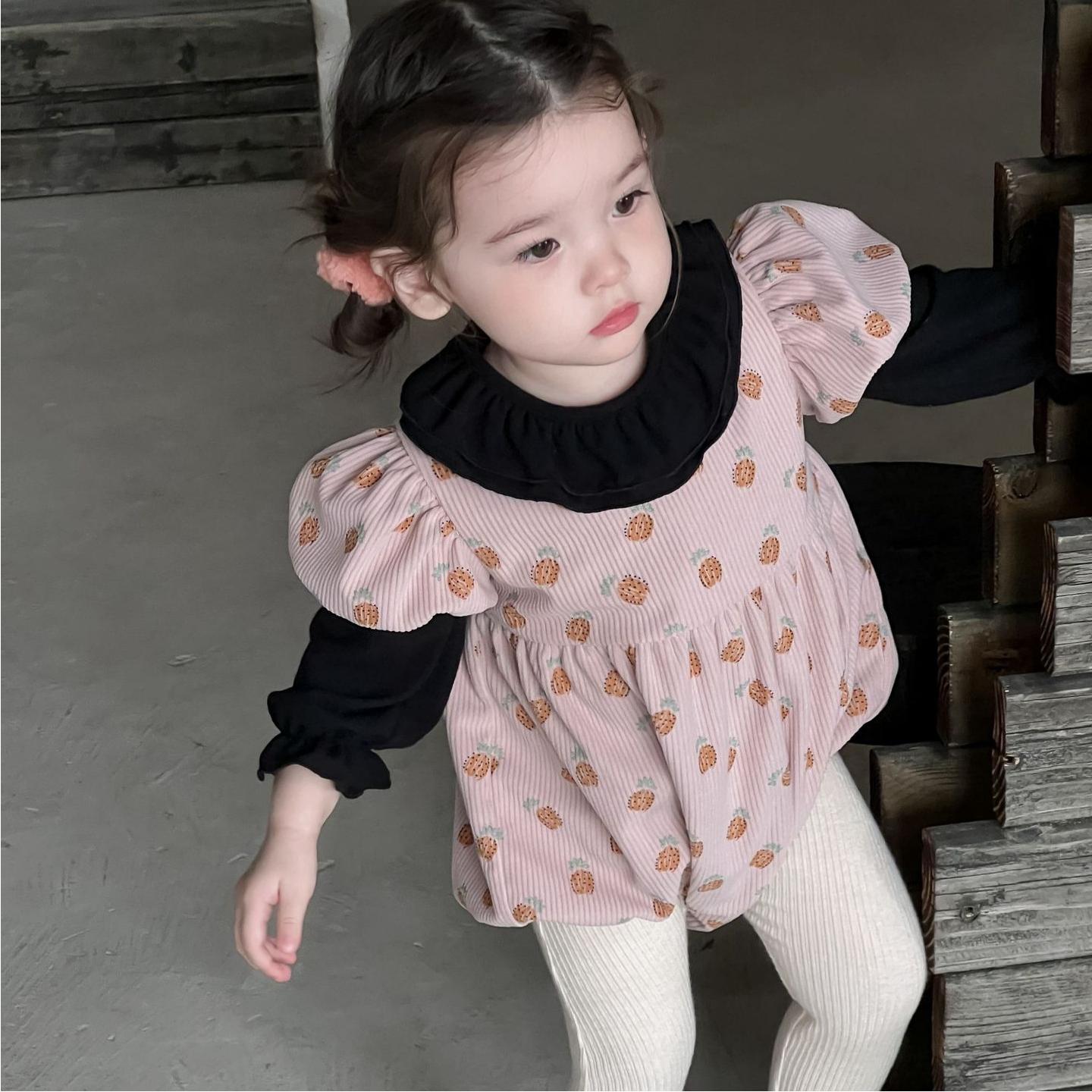 婴幼童套装秋季女宝宝印花菠萝印花坑条绒布短袖搭配棉T两件套