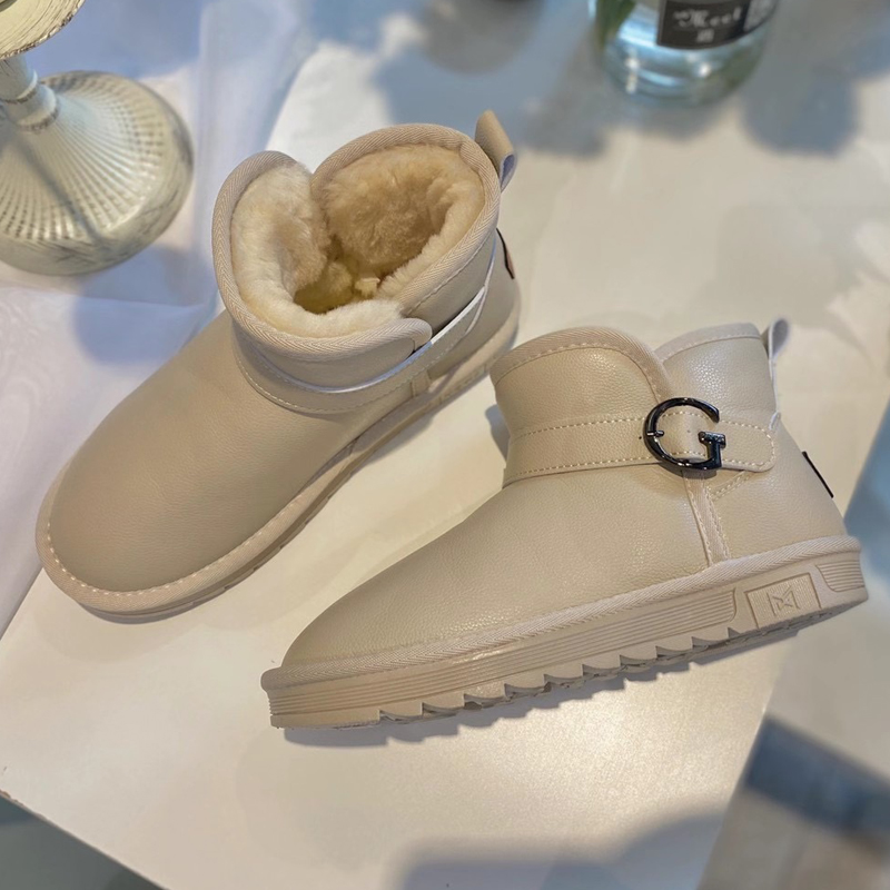 墨瓦mowa品牌防水羊羔毛雪地靴