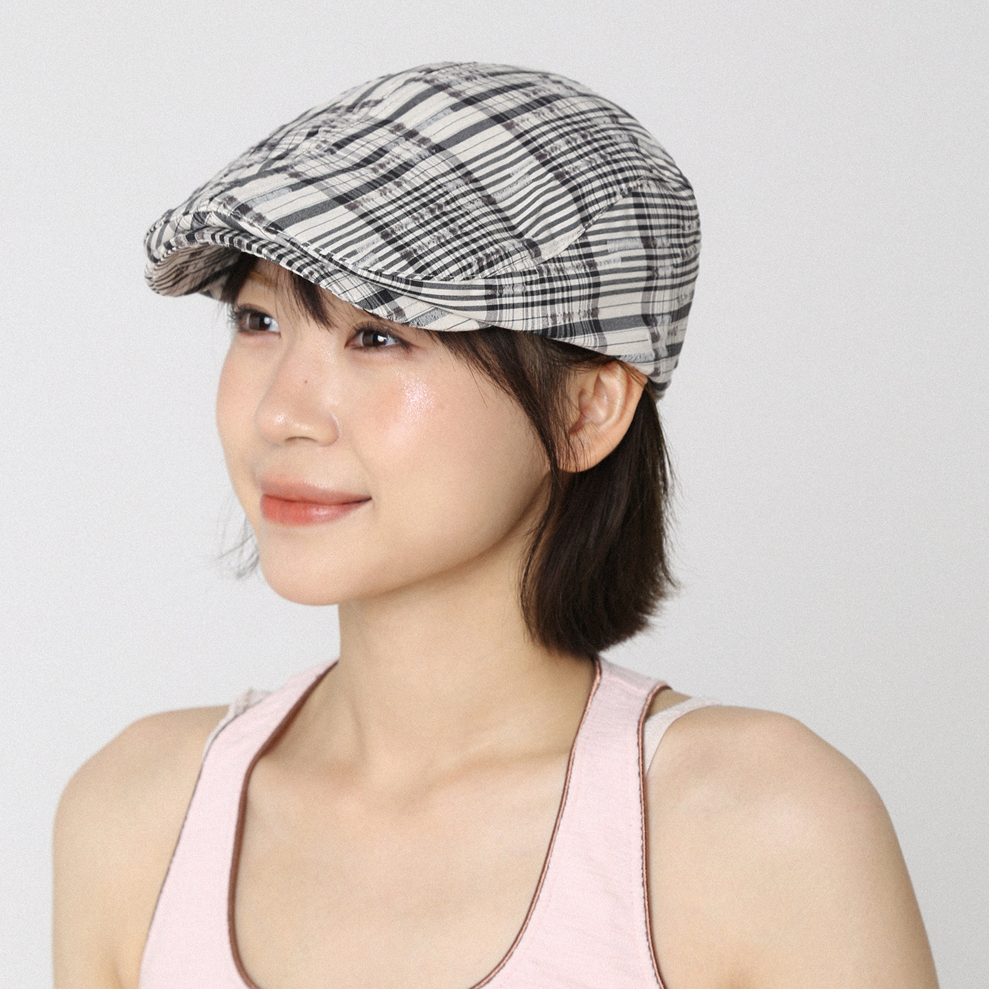 日系黑白格纹前进帽女夏季新款休闲百搭显脸小鸭舌帽贝雷帽报童帽