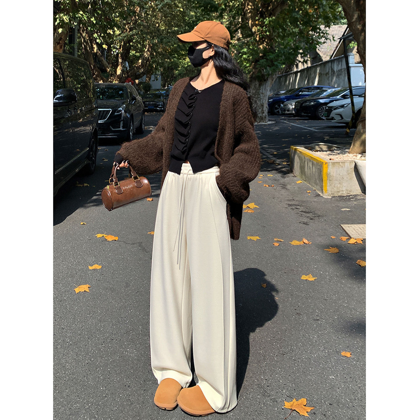 加绒羊绒香蕉运动裤女秋冬慵懒好看休闲阔腿镰刀裤垂感直筒弯刀裤,女装/女士精品,休闲裤,淘宝优惠券,粉丝福利购,淘宝优惠卷