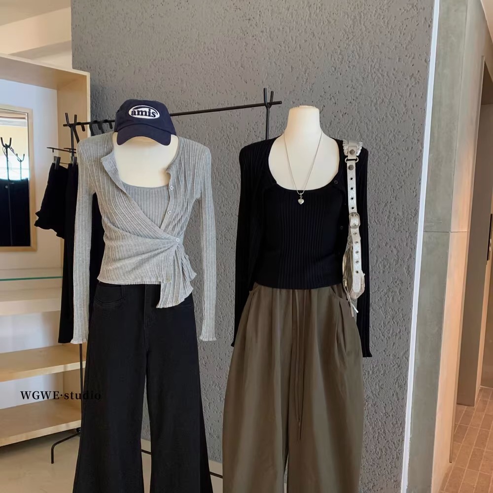 内搭吊带背心+长袖针织开衫整套