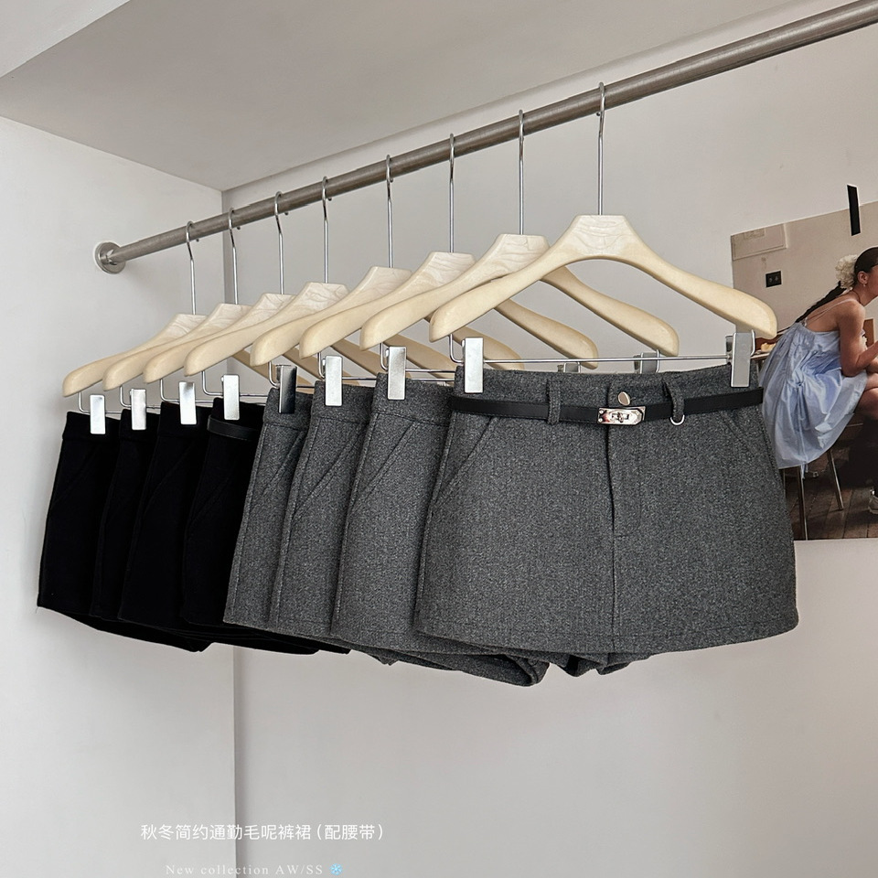 秋冬季超好看黑色毛呢A字短裙子