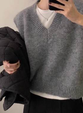 短款V领羊绒背心女坎肩