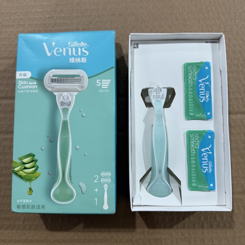 原125元！吉列维纳斯手动剃毛女士刮毛刀敏感肌芦荟润滑 五层刀片