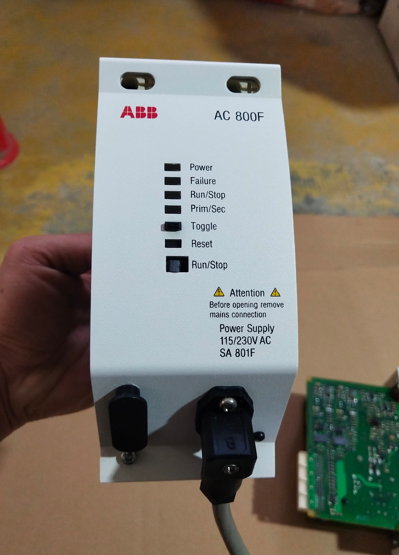 ABB AC800F SA801F 3BDH000011R1全新原装拍前请询价