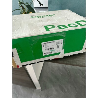 LMC600CAA10000  施耐德驱动器全新原装拍前请询价