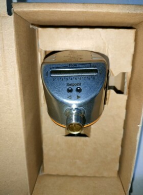 原装IFM易福门流量计SI5000 PT5600 SI1001 AC1402 SL5101 EBC010