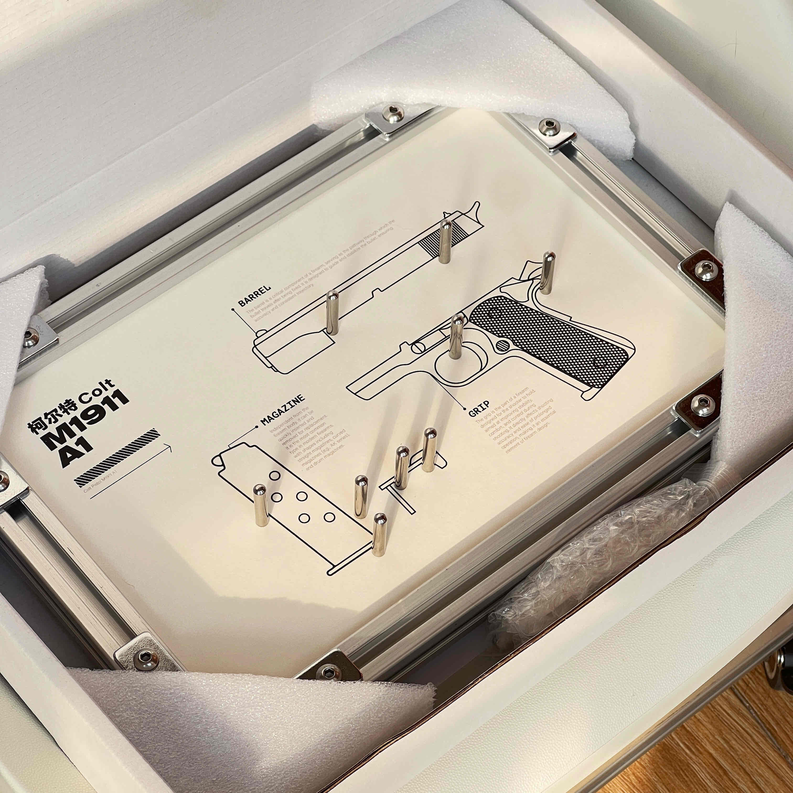 正品金屬M1911復刻合金武器