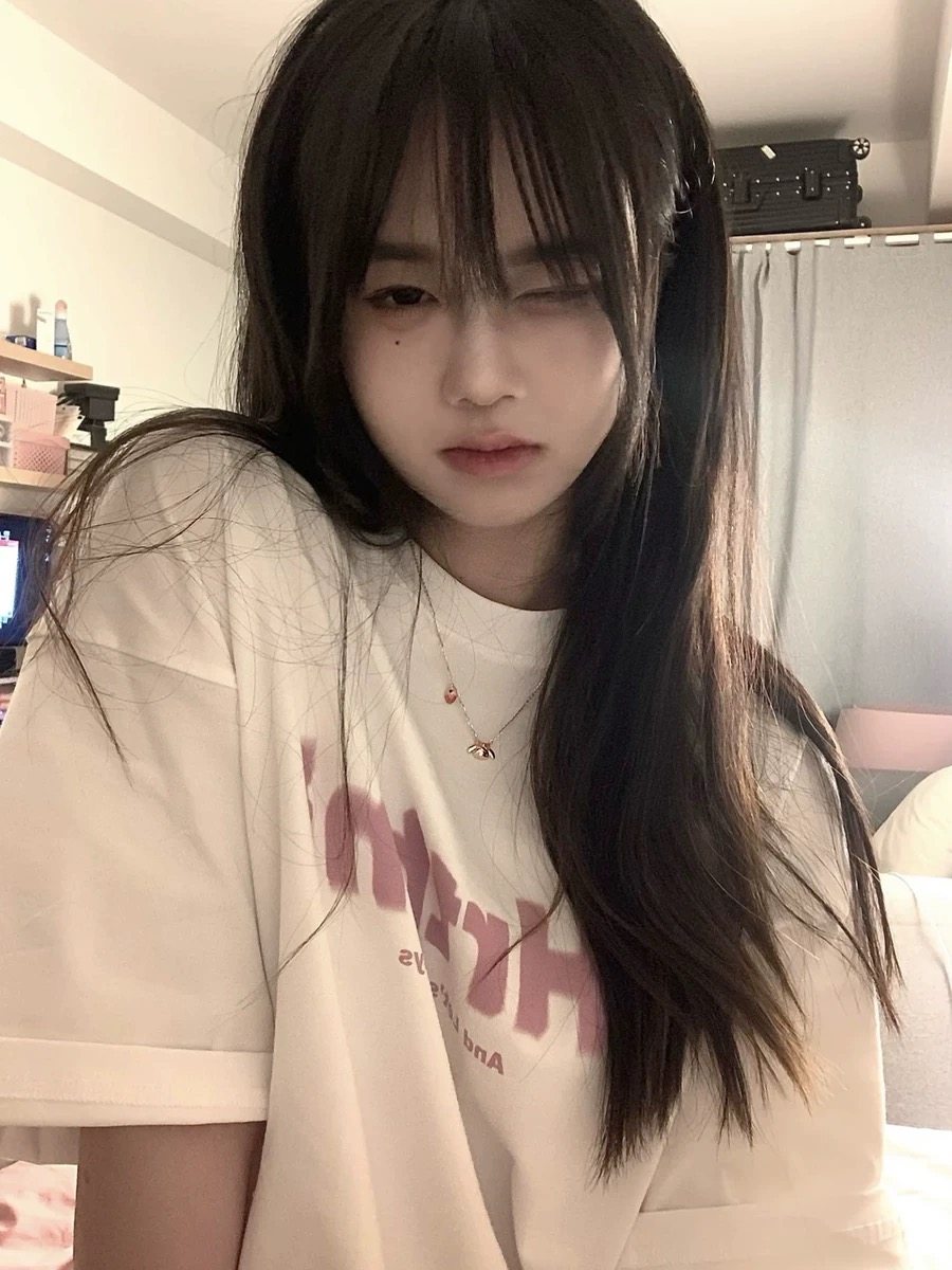 美式国潮小众设计感简约字母印花白色短袖T恤女夏宽松百搭ins上衣