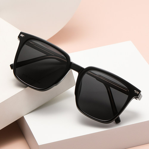 男女大框TR可上翻磁吸套镜