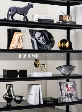 轻奢高端无障碍酒柜壁龛陈设