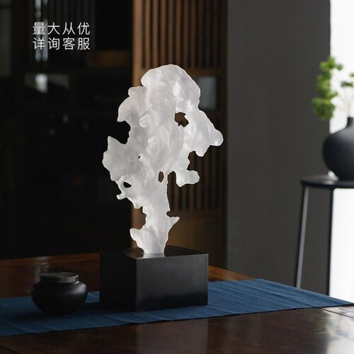 新中式太湖石磨砂白摆件