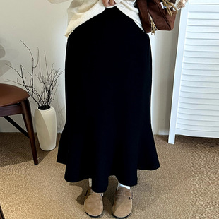 乃粒22018大码百搭直筒半身裙25冬款胖mm显瘦鱼尾裙中长款针织裙