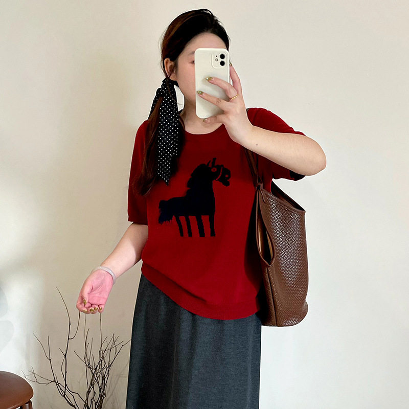 乃粒23720大码女装提花小马短袖毛衣2026春胖mm休闲针织衫女上衣