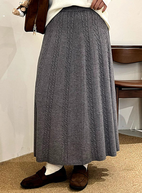 乃粒23331大码女装宽松直筒麻花半裙伞裙25冬胖mm百搭休闲半身裙
