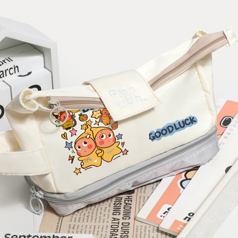 星星人可爱卡通周边文具笔袋