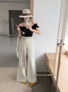 欧货白色直筒不贴腿微喇叭牛仔裤女26春季宽松弹力阔腿筒喇长裤