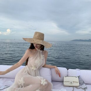 手工立体捏褶花朵网纱挂脖裙 NEW隐世佳人