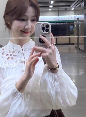 法式白色立领镂空泡泡长袖衬衫女春季小个子独特漂亮宽松衬衣上衣