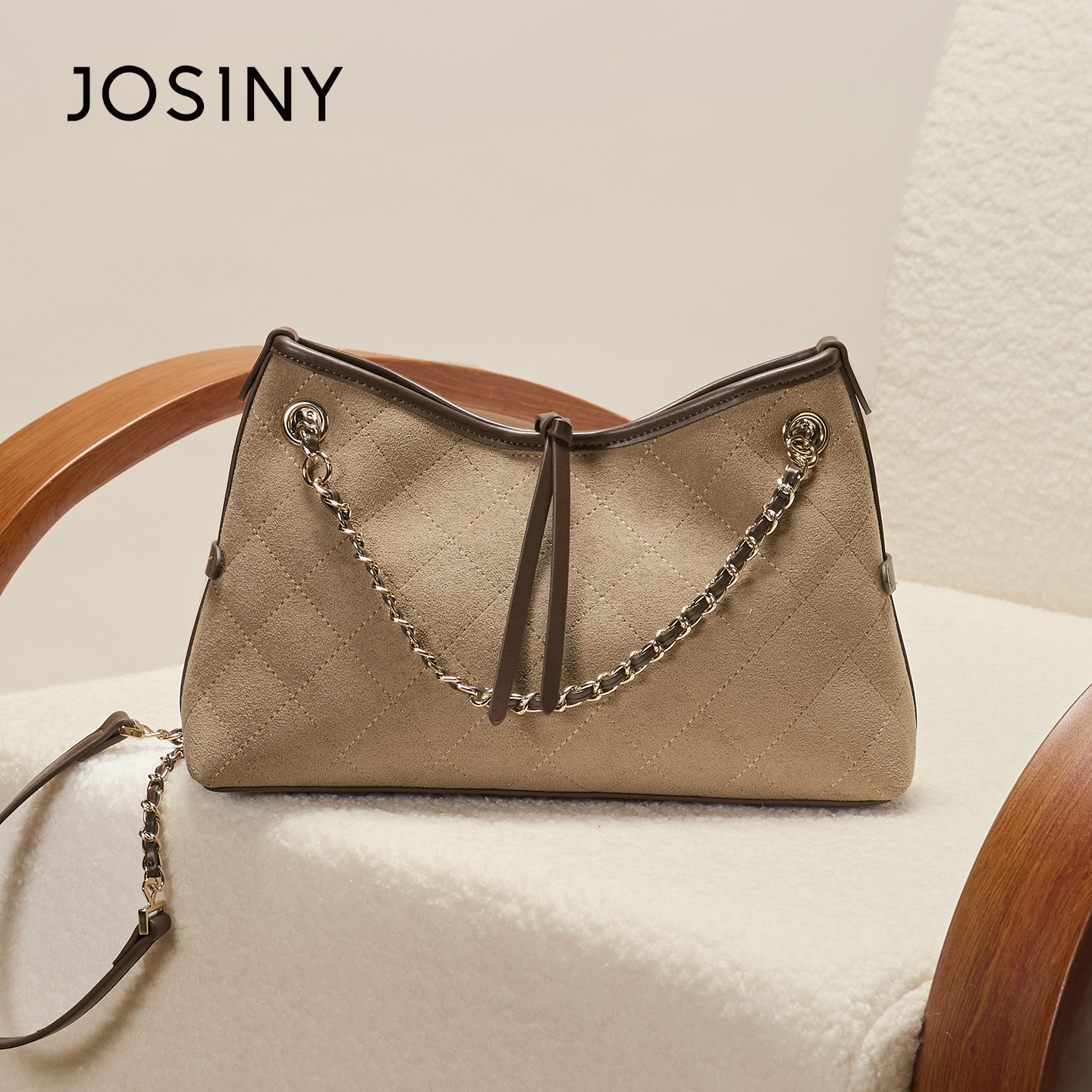 2025新款单肩斜挎包高级感时尚