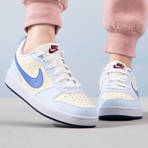 Nike Court Borough Low2 新款经典复古女子小白板鞋 FV8120-141