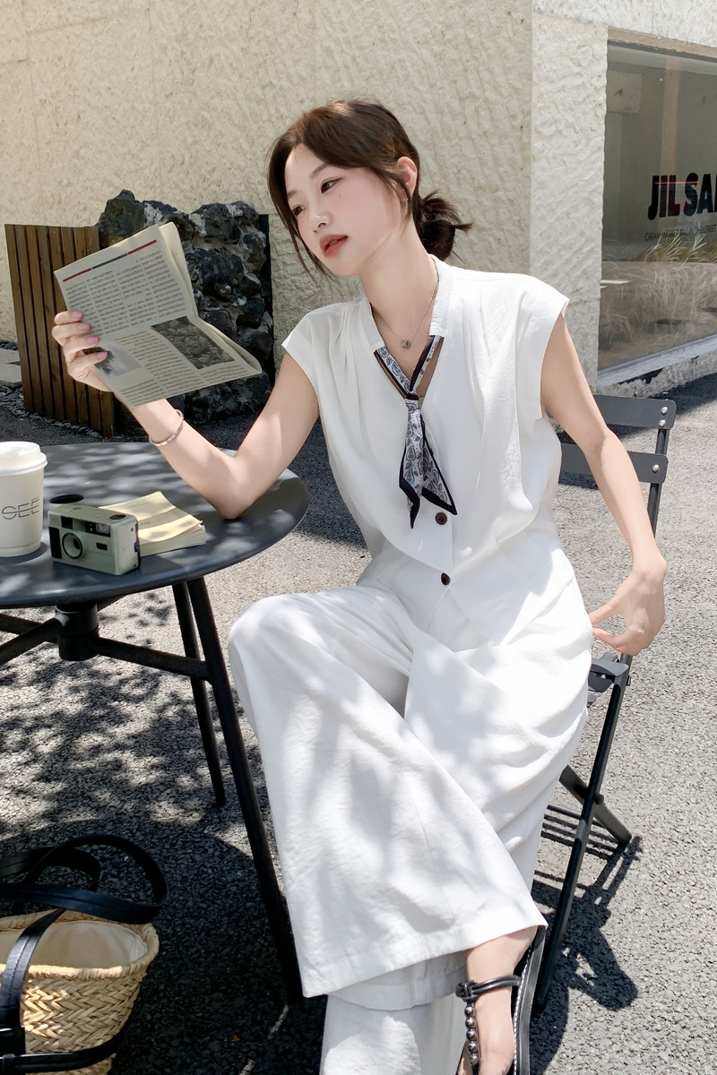 白色韩范盐系高级感无袖上衣套装女夏季新款气质显瘦阔腿裤两件套,女装套装/套裙,2C252