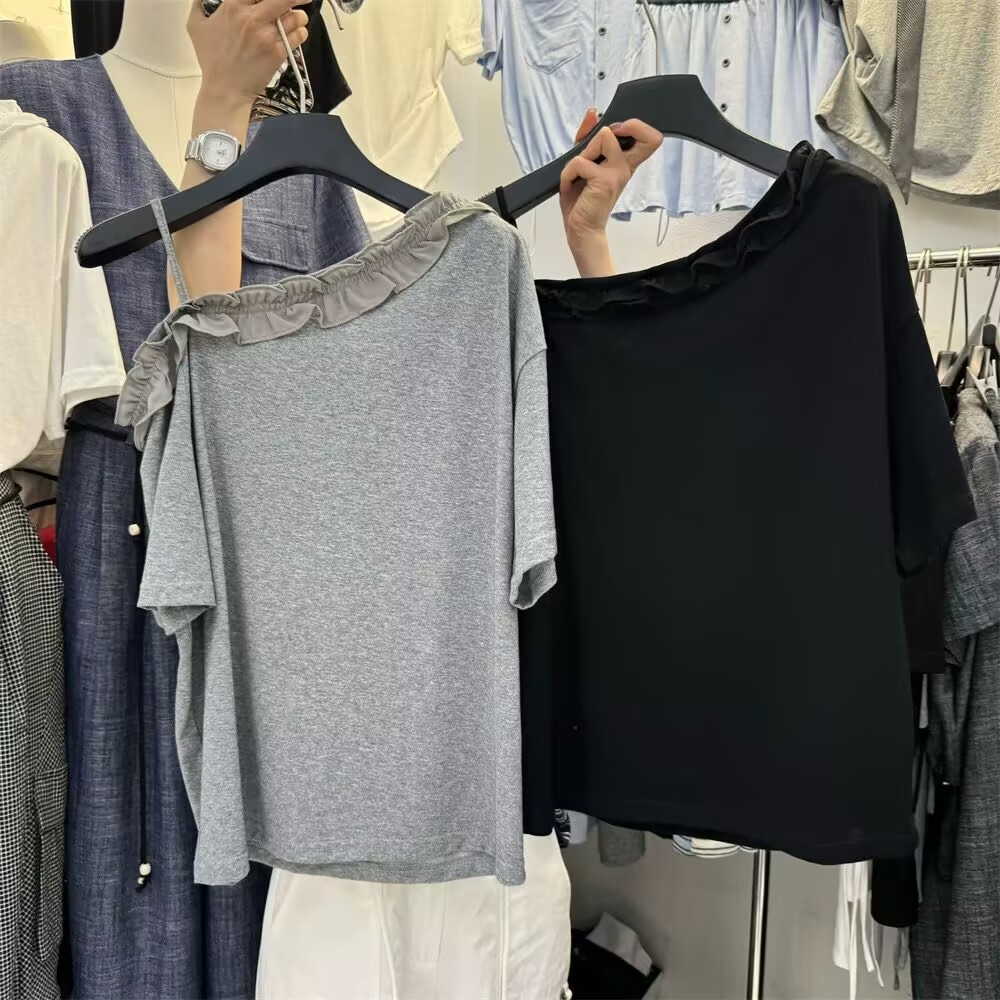 韩系设计感木耳边拼接斜肩短袖T恤女 2025夏季新款小个子露肩上衣