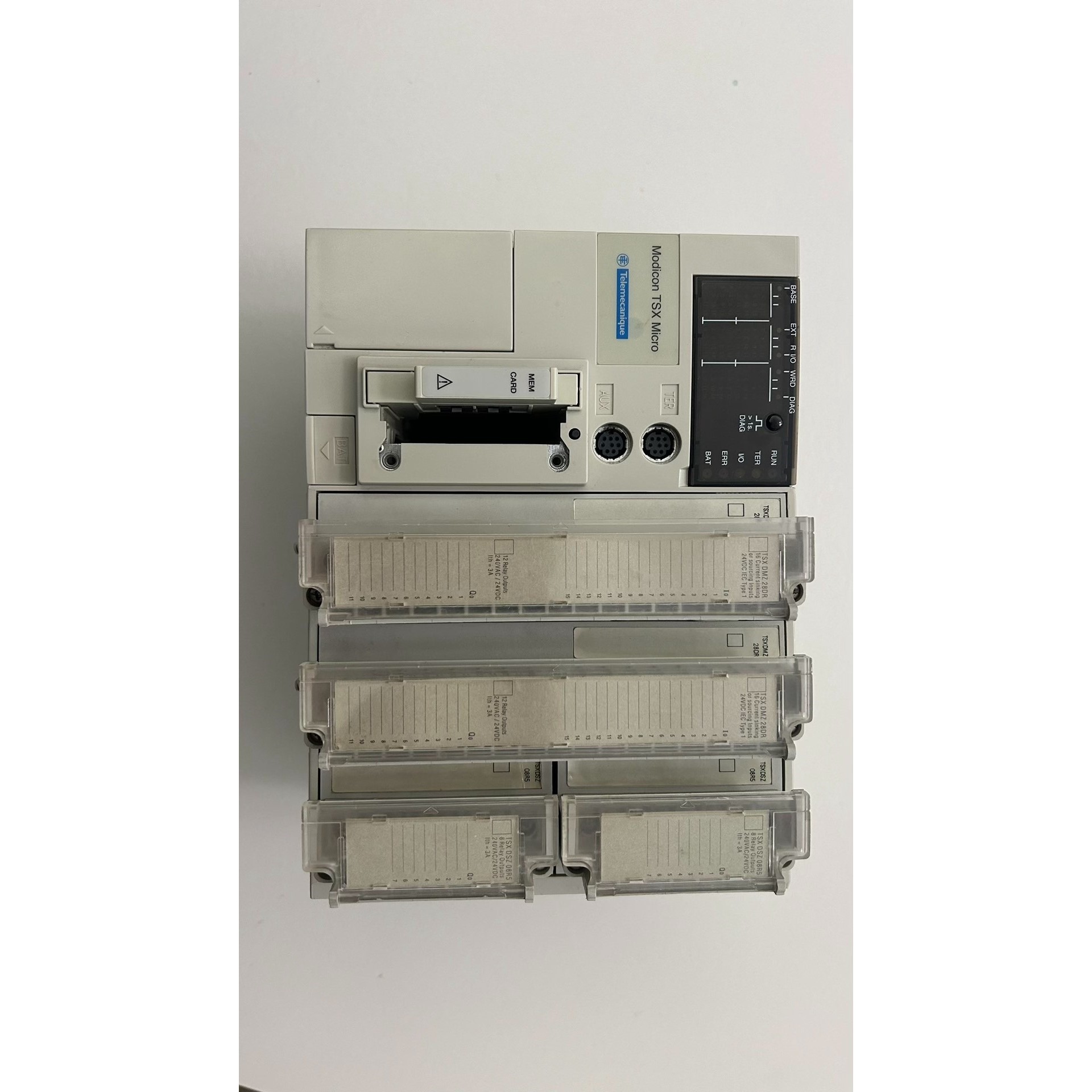 施耐德老款Micro 3722系列PLC  TSX3722001全新原装拍前请询价