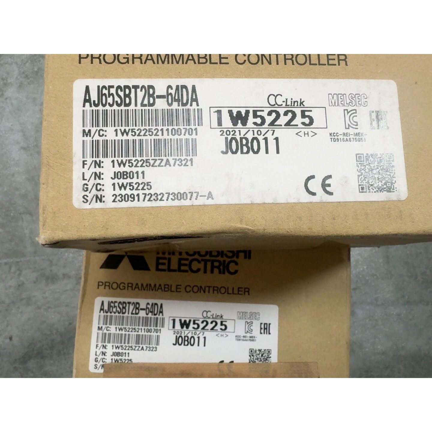 三菱模块AJ65SBT2B-64DA Q172CPUN全新原装拍前请询价