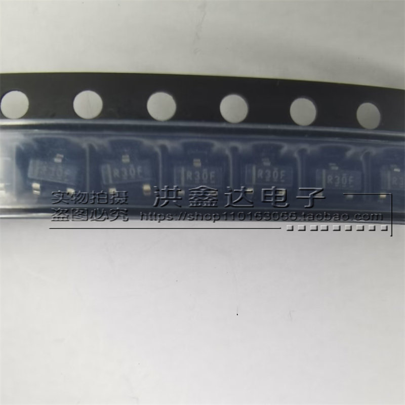 REF3030AIDBZR 原装进口 SOT23 电压基准芯片全新 R30F REF3030