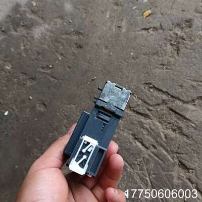 三菱plc模块LY40NT5P-CM，，成色，功