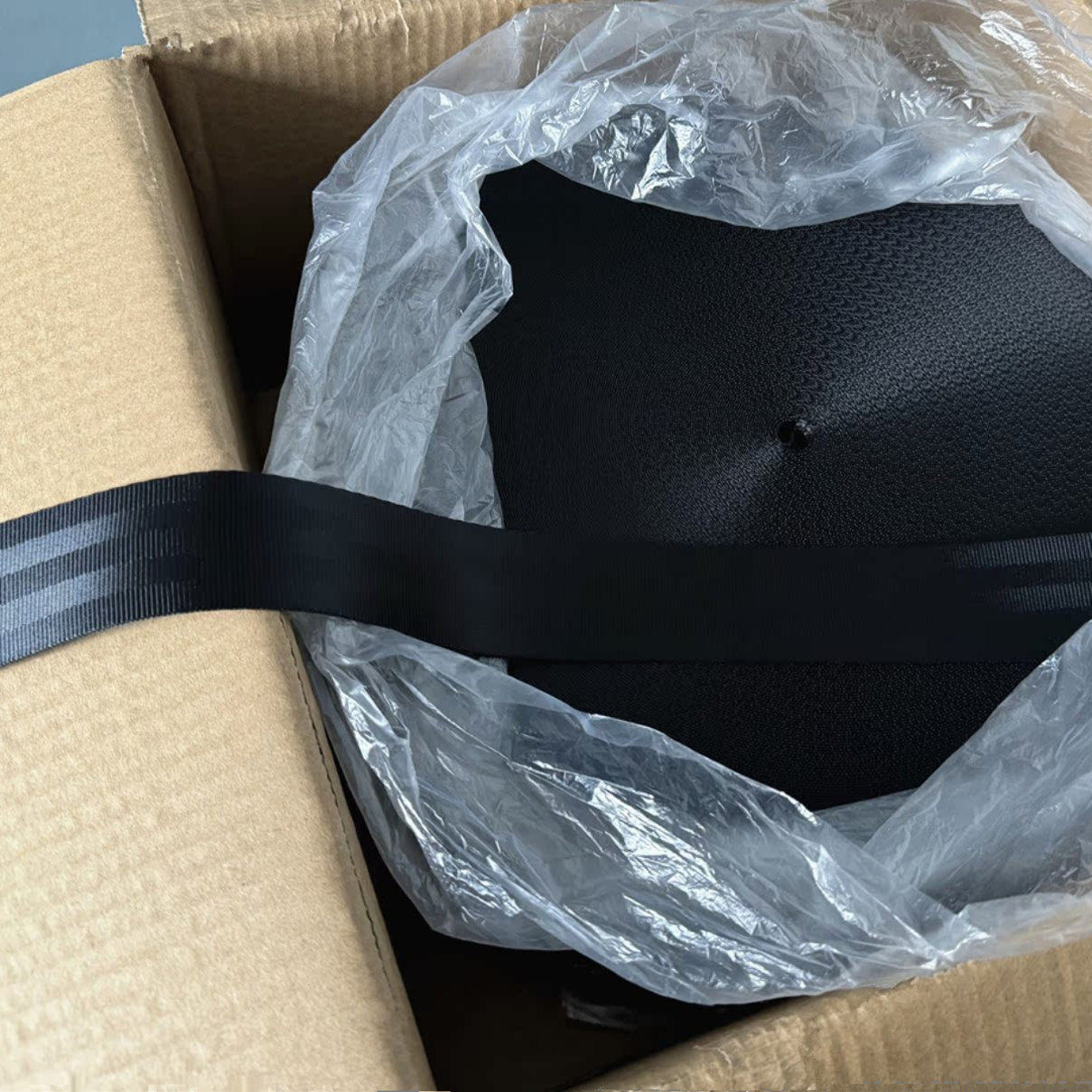 厂家直销原厂黑色保险带改装通用型国标座椅延长带更换汽车安全带,汽车零部件/养护/美容/维保,安全带及调节器,淘宝优惠券,粉丝福利购,淘宝优惠卷