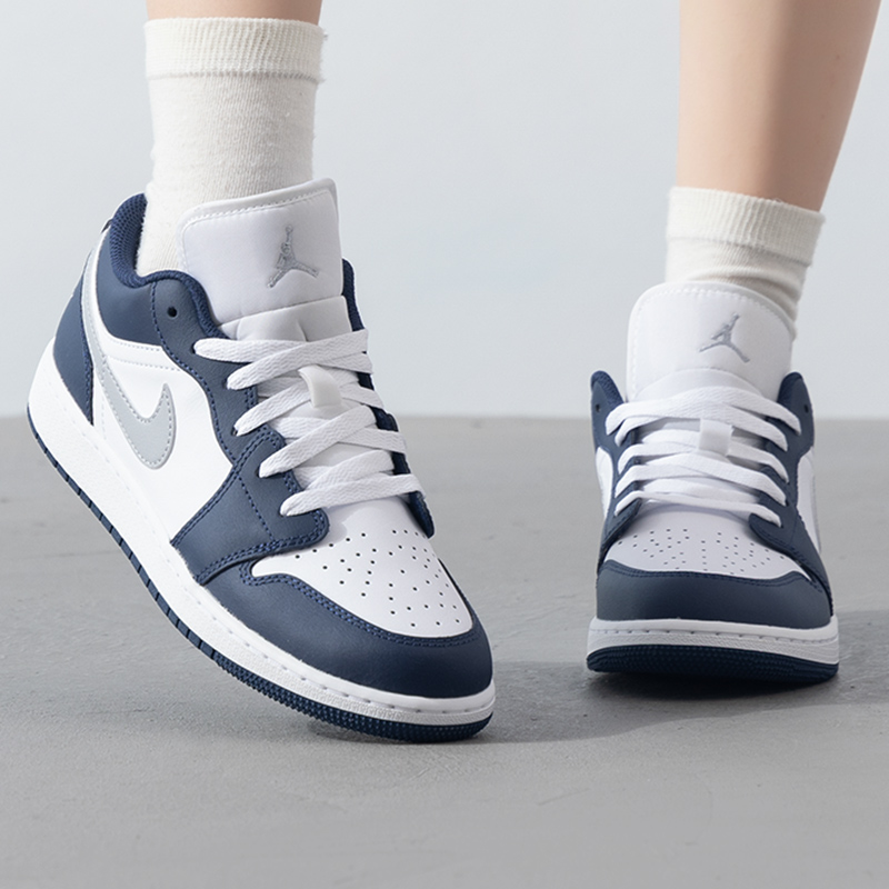 Nike/耐克板鞋大童鞋女鞋AIR JORDAN 1 LOW运动休闲鞋553560-141