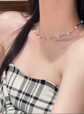 水波纹珍珠项链女2026年新款钛钢颈链简约时尚轻奢高级感锁骨链女