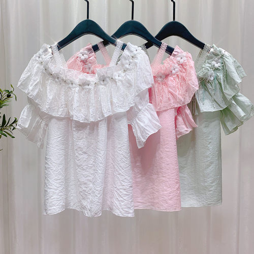 一字领露肩重工甜美娃娃衫上衣