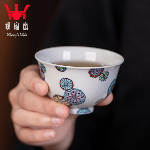 钟家窑茶杯主人杯景德镇青花斗彩手绘皮球花纹陶瓷茶杯撇口小单杯