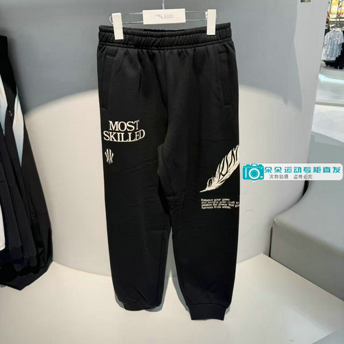 安踏儿童欧文宽松加绒针织运动裤