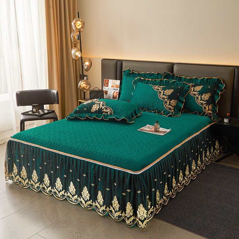 欧式水晶绒夹棉床裙床笠床罩三件