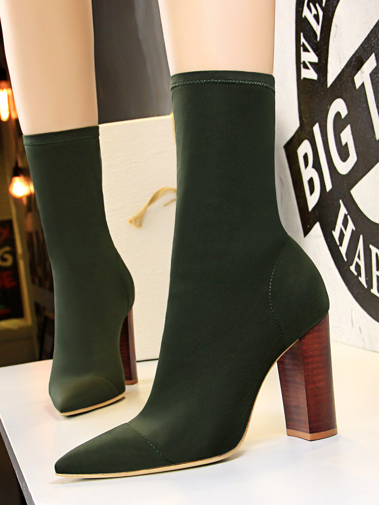 2022 NEW THIN BOOTS ELASTIC BOOTS WOMENS MID-TUBE AUTUMN AND WINTER SINGLE BOOTS POINTED TOE THICK HEELS HIGH HEELS ANKLE BOOTS LARGE SIZE SOCKS BOOTS