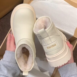 日本进口面包雪地靴女款冬季2026新款加绒加厚皮面短靴子厚底棉靴