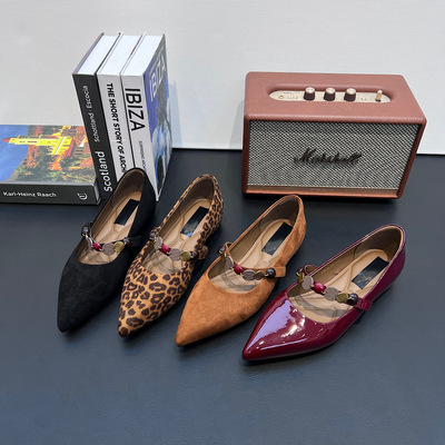 法式复古尖头一字扣带玛丽珍鞋女2026新款春秋小低跟不累脚单鞋潮