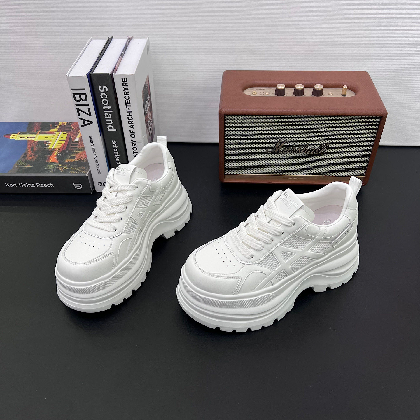 欧货松糕底小众设计厚底增高小白鞋女2026春夏薄款休闲鞋板鞋网鞋