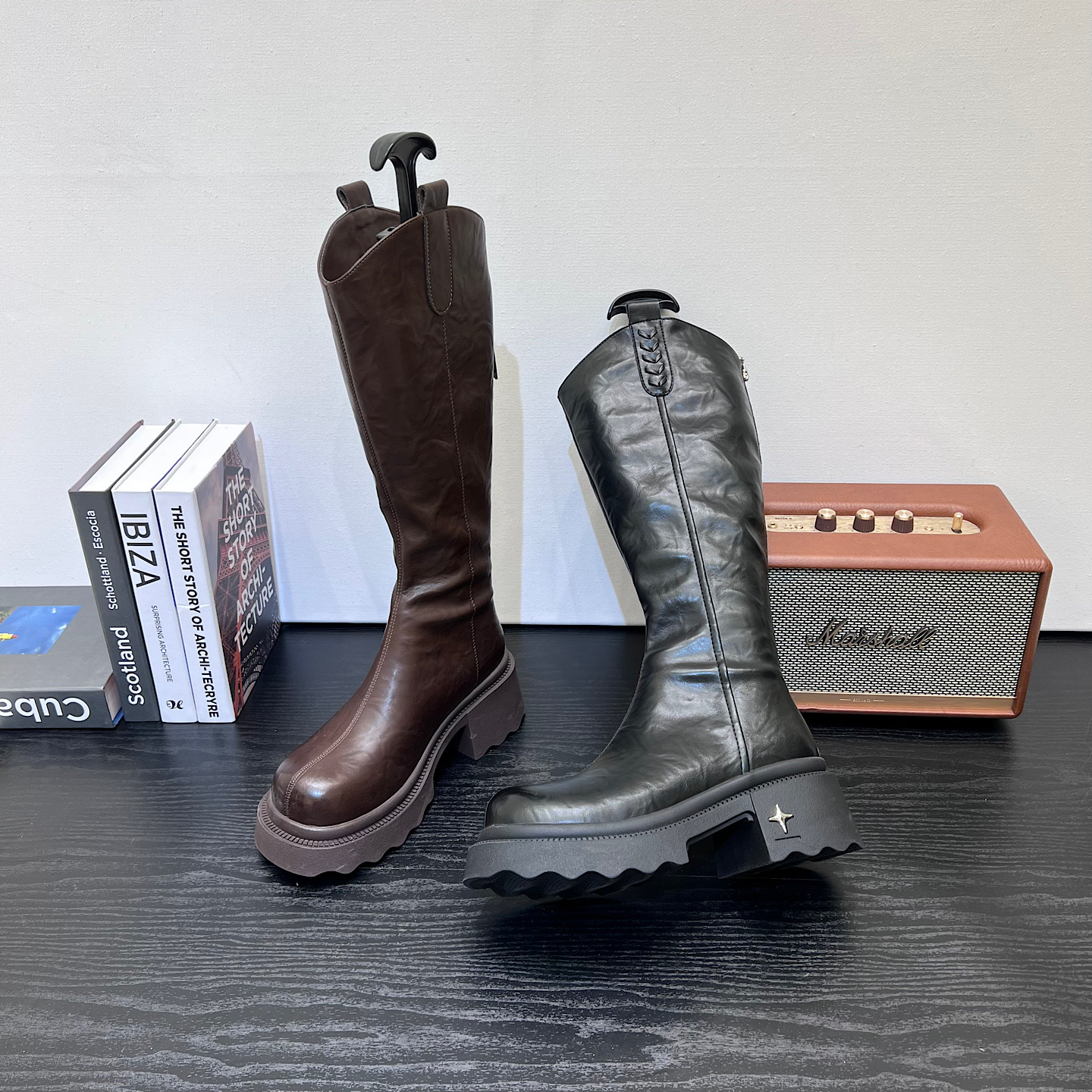 2025冬季加绒保暖厚底增高显腿瘦后拉链骑士靴马丁靴女靴潮长筒靴