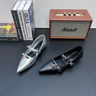 法式软皮水钻银色浅口单鞋女2026春季新款尖头黑色气质低跟小皮鞋