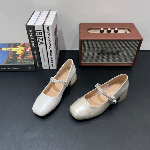 法式复古粗跟玛丽珍鞋女2026春季新款方头浅口单鞋一脚蹬晚晚鞋潮